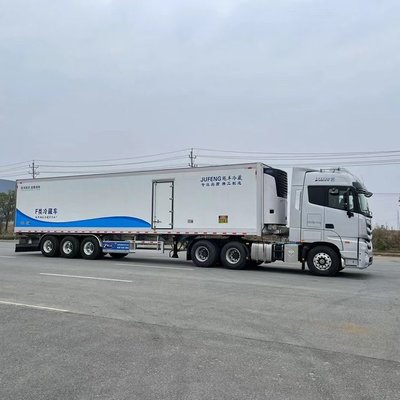 13米6半掛冷藏車